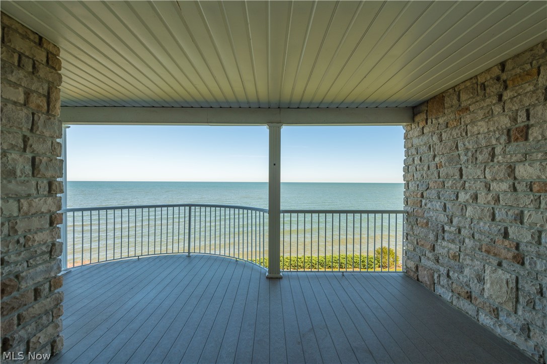 2972 Whispering Shores Drive Vermilion OH 44089