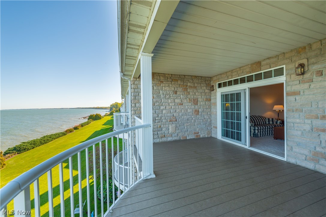 2972 Whispering Shores Drive Vermilion OH 44089