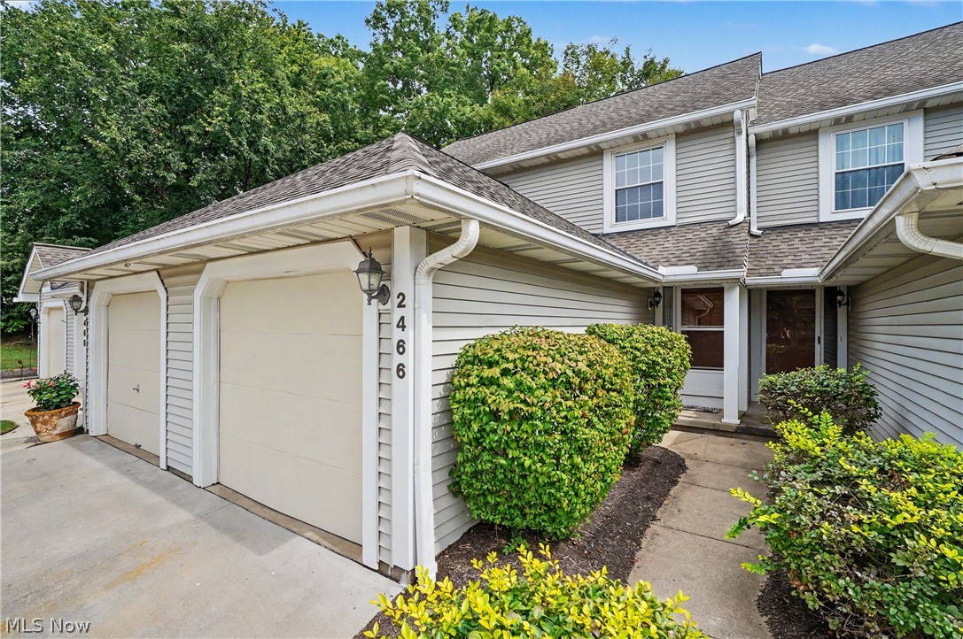2466 Wrens Drive S Stow OH 44224