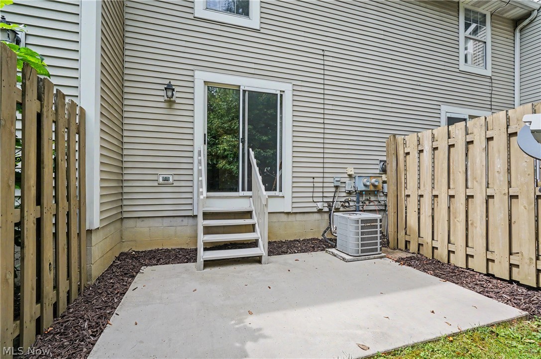 2466 Wrens Drive S Stow OH 44224