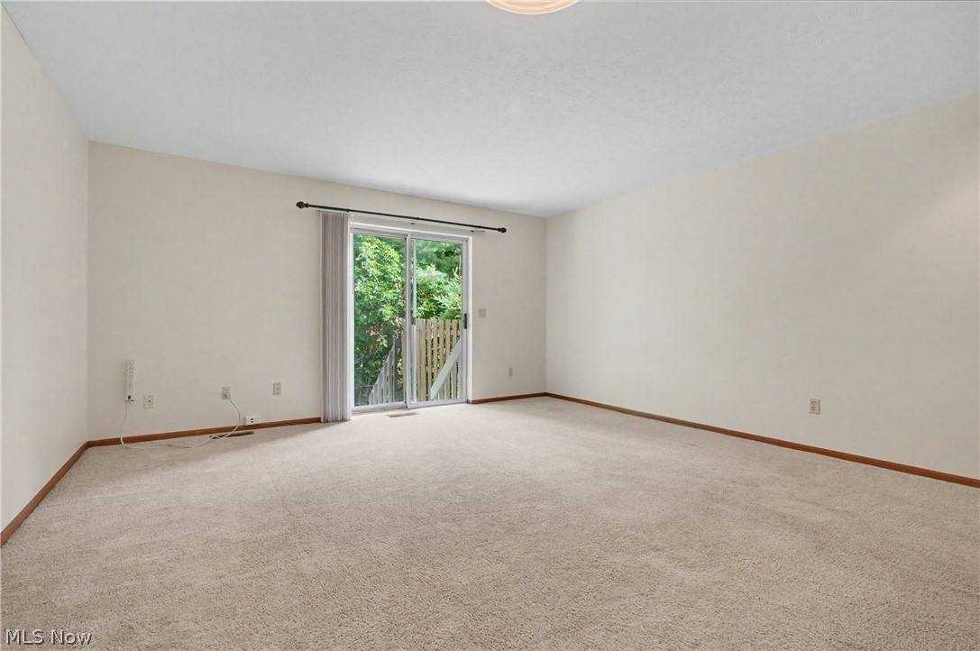 2466 Wrens Drive S Stow OH 44224