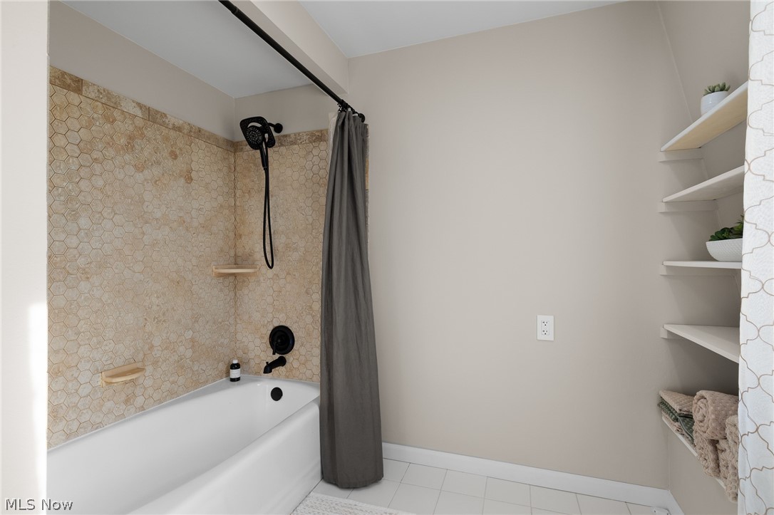 824 S Chillicothe Road Aurora OH 44202