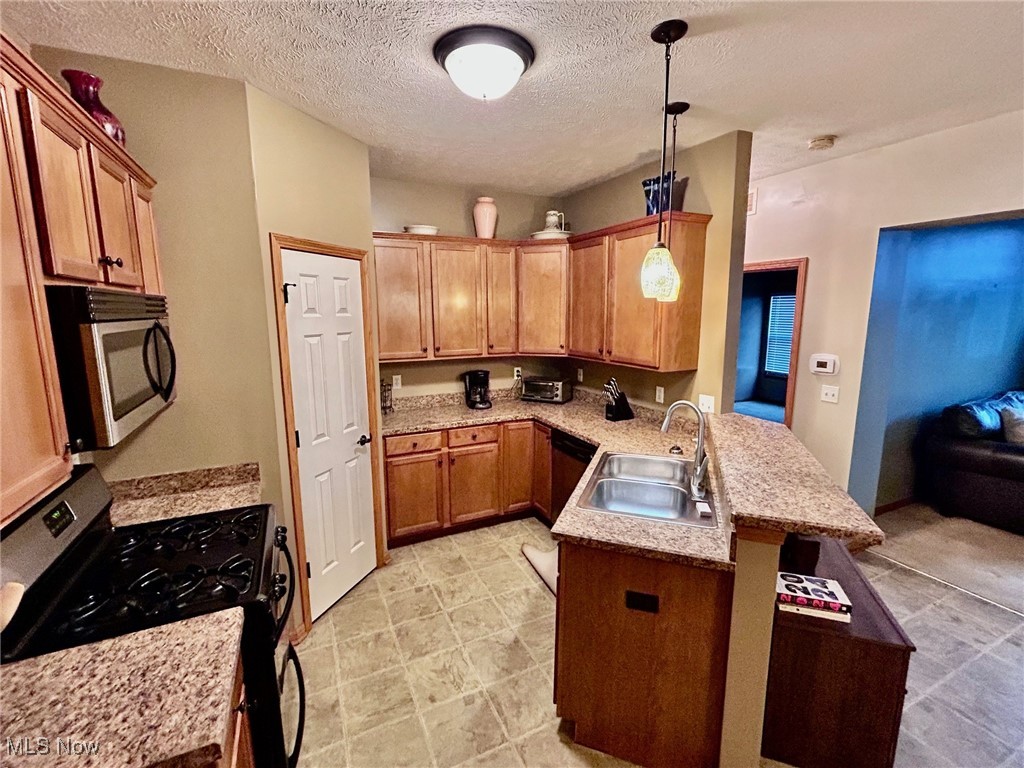 294 Lakewick Lane Willowick OH 44095