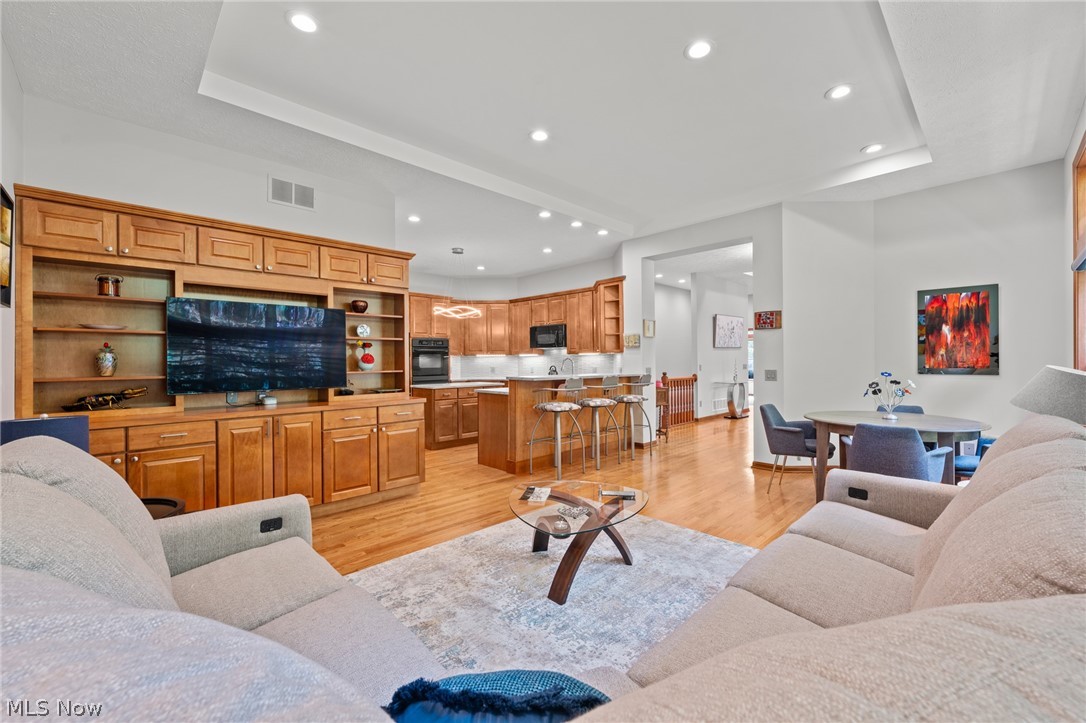 364 Blossom Lane Orange Village OH 44022