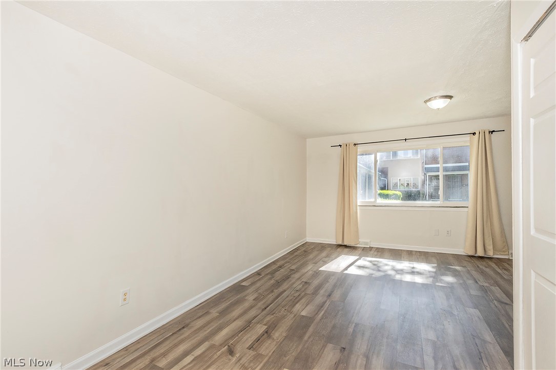 23673 Banbury Circle Warrensville Heights OH 44128