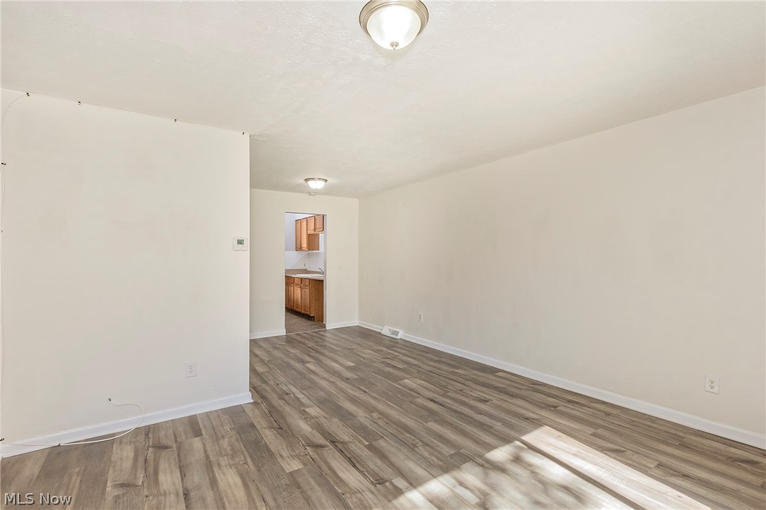 23673 Banbury Circle Warrensville Heights OH 44128