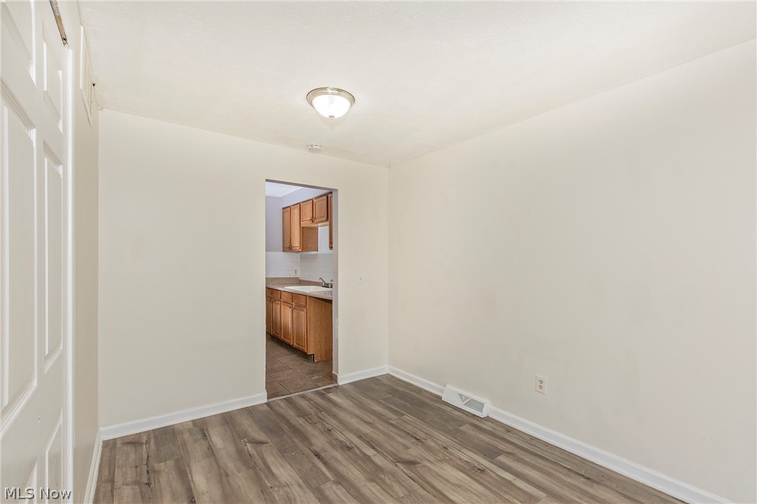 23673 Banbury Circle Warrensville Heights OH 44128