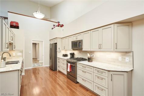1799 Brookwood Drive Akron OH 44313