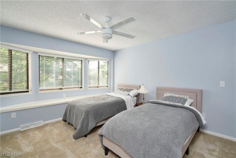 1799 Brookwood Drive Akron OH 44313