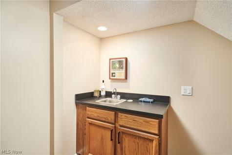 1799 Brookwood Drive Akron OH 44313