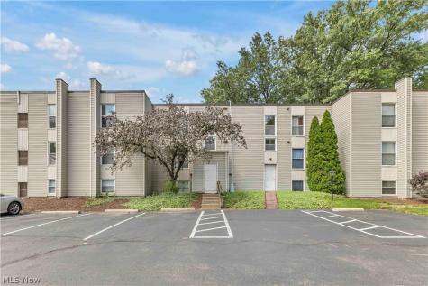 1633 Cedarwood Drive Westlake OH 44145