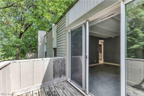 1633 Cedarwood Drive Westlake OH 44145