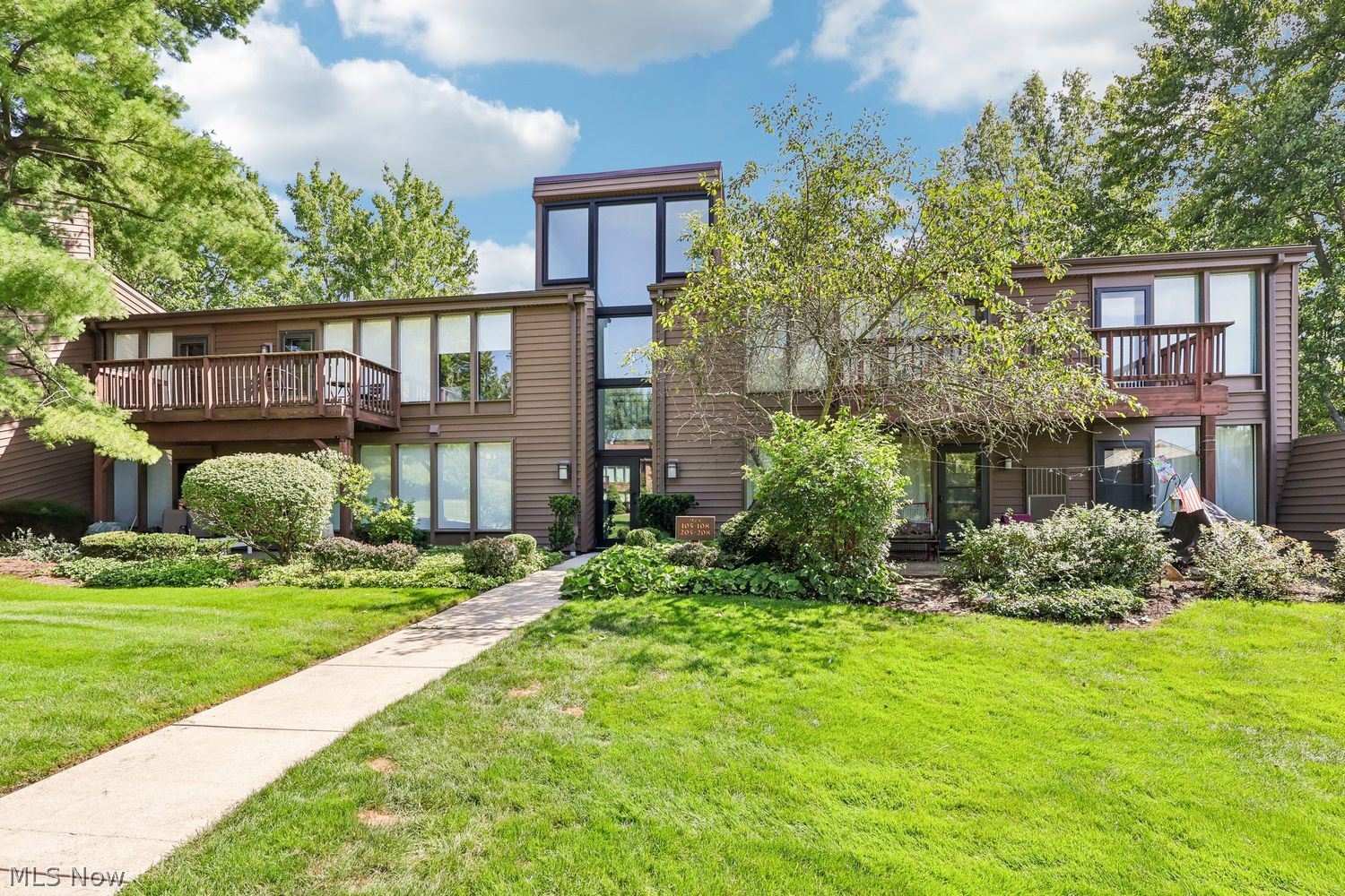 Sagamore Hills OH, 975 Canyon View, Unit 107