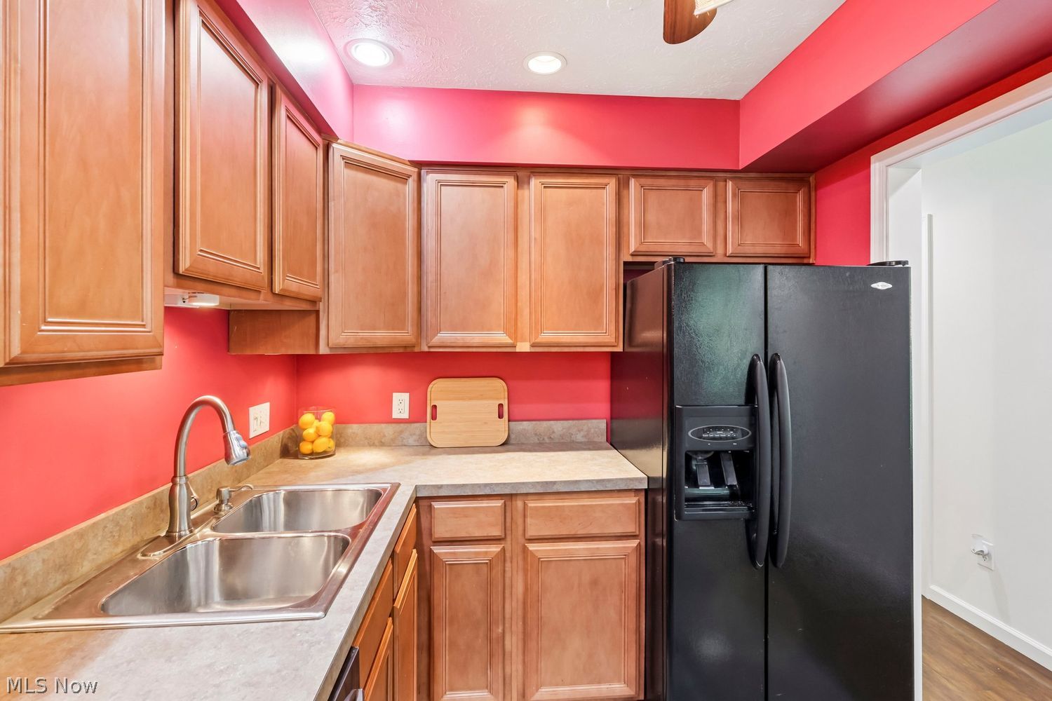 975 Canyon View Sagamore Hills OH 44067-1055