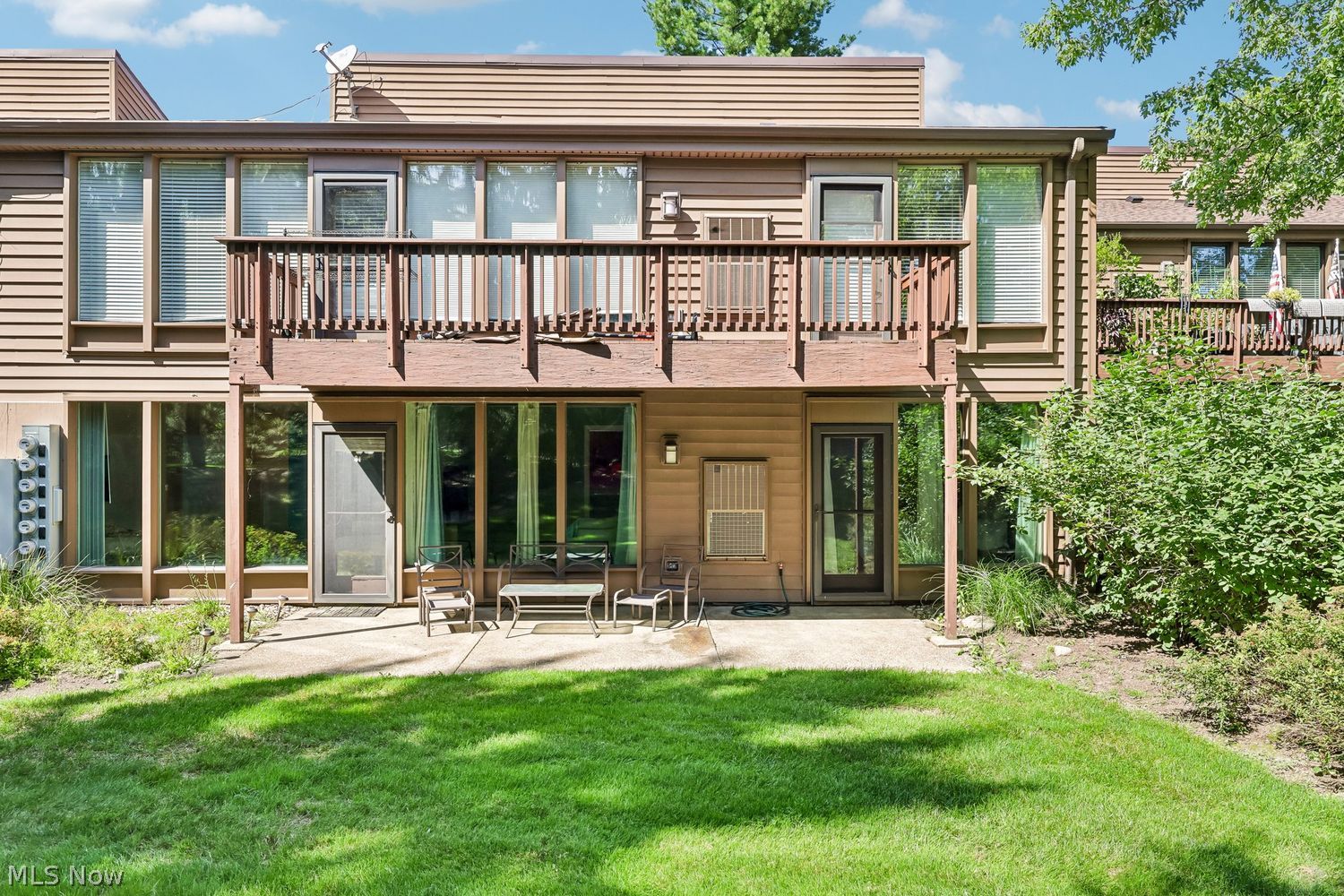 975 Canyon View Sagamore Hills OH 44067-1055