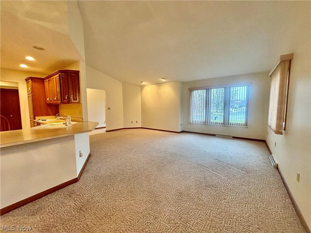 4175 Fawn Trail NE Warren OH 44483
