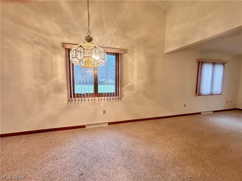4175 Fawn Trail NE Warren OH 44483