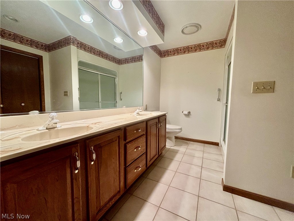 4175 Fawn Trail NE Warren OH 44483
