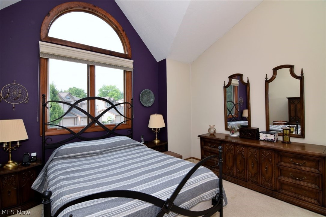 10 Windrush Beachwood OH 44122