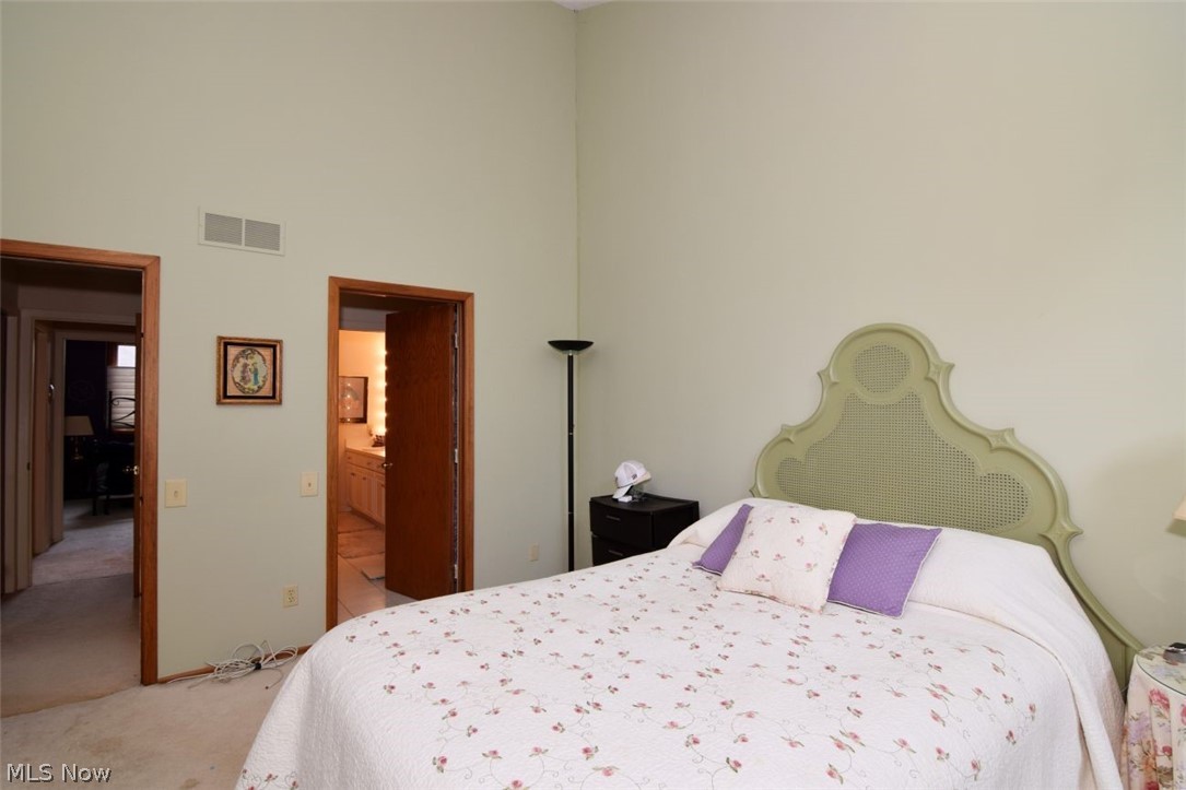 10 Windrush Beachwood OH 44122