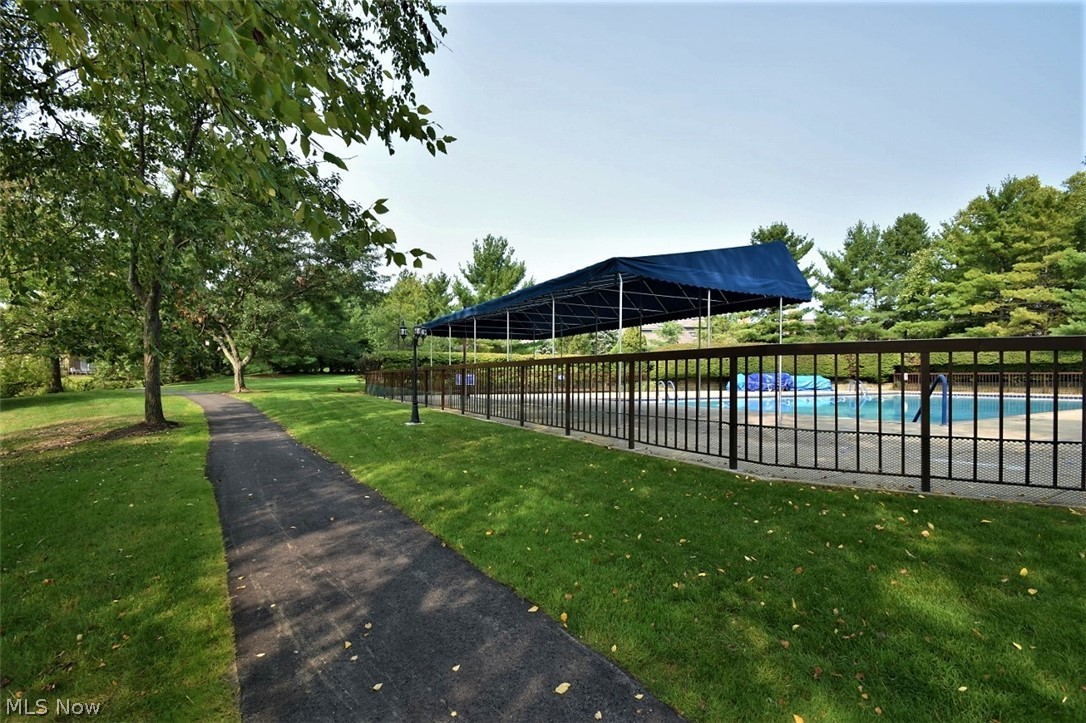 10 Windrush Beachwood OH 44122