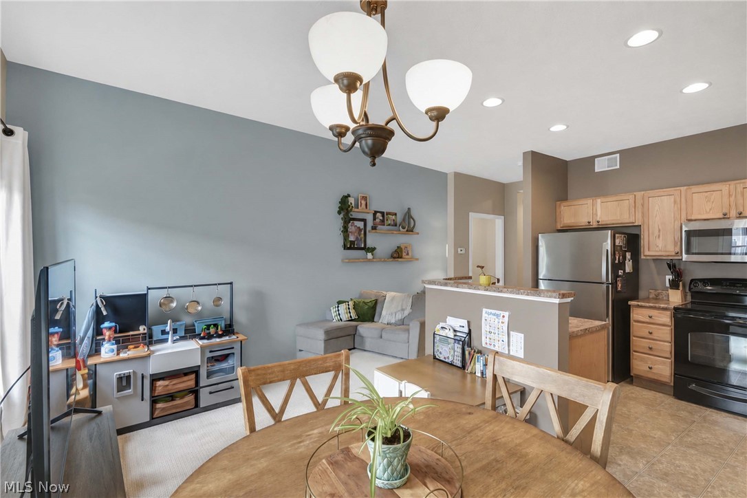 106 Clay Court Berea OH 44017