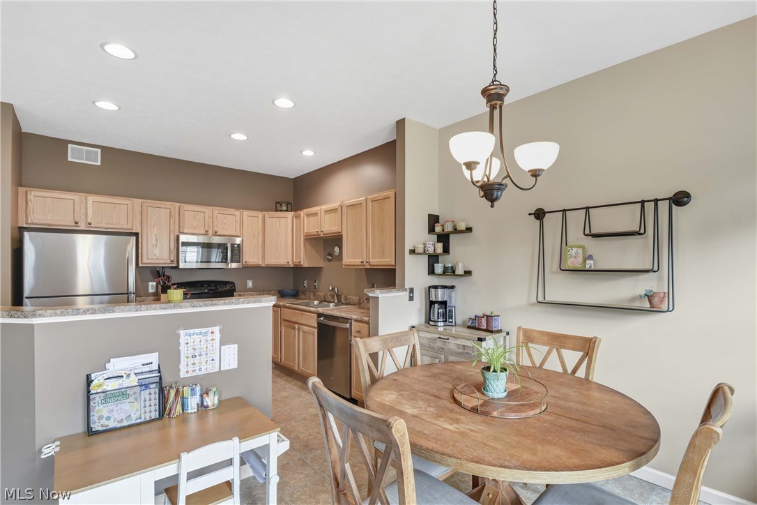 106 Clay Court Berea OH 44017