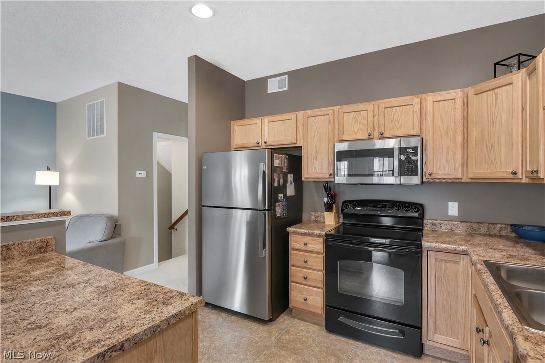 106 Clay Court Berea OH 44017