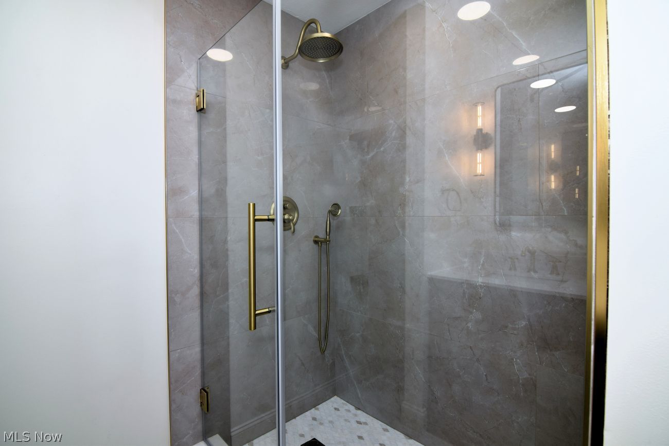 438-72 Cedar Ridge Aurora OH 44202