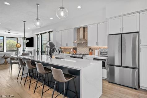 1403 E Superior Avenue Cleveland OH 44114