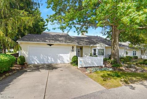 938 Sturbridge Drive Akron OH 44313