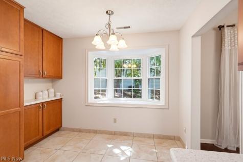 938 Sturbridge Drive Akron OH 44313