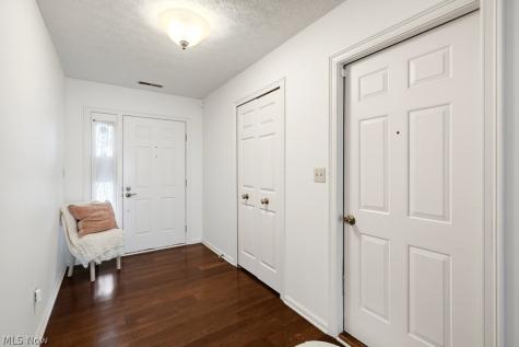 938 Sturbridge Drive Akron OH 44313