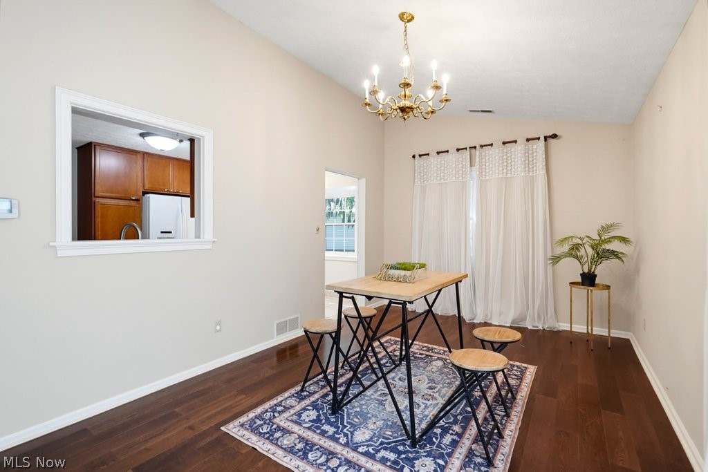 938 Sturbridge Drive Akron OH 44313