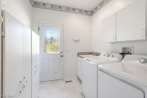 2331 Call Road Stow OH 44224