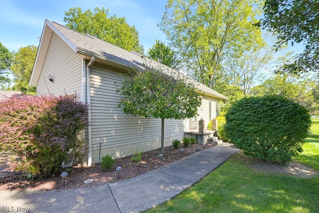 2331 Call Road Stow OH 44224