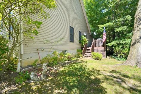 2331 Call Road Stow OH 44224