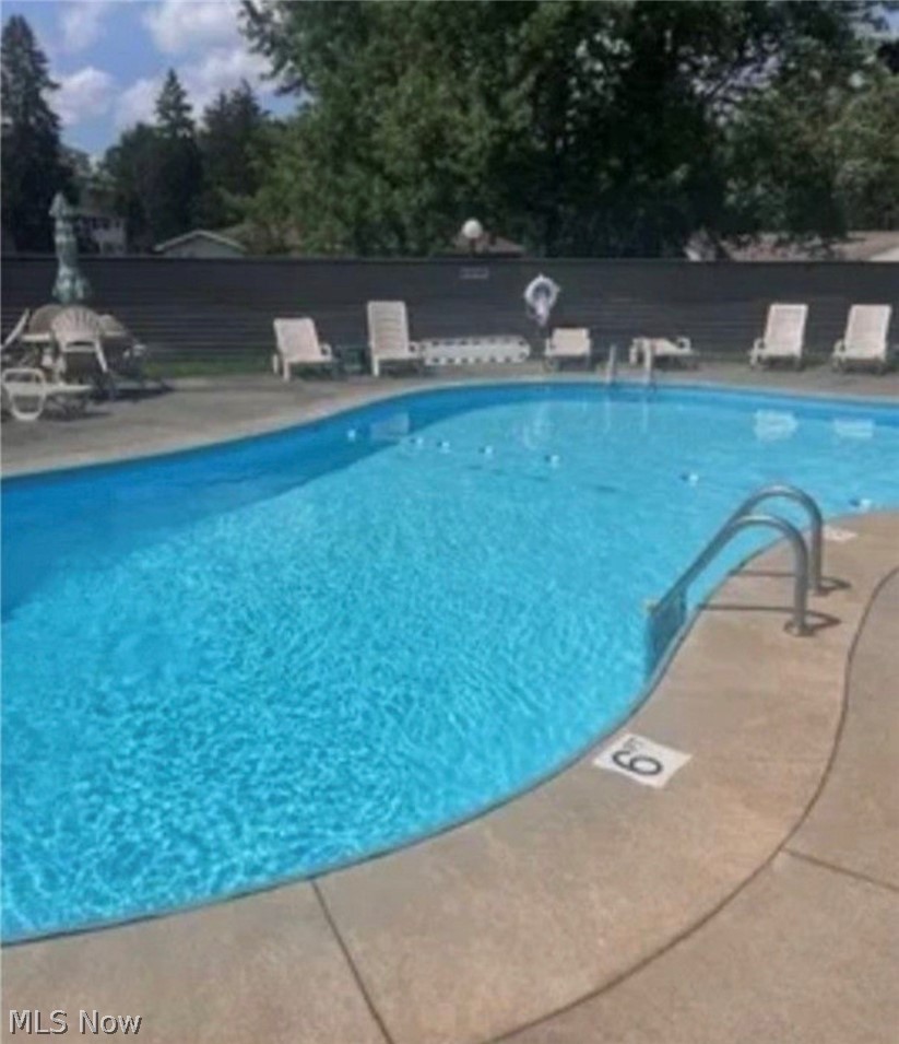 3831 NE Northwoods Court NE Warren OH 44483