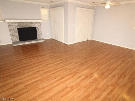 1217 W River Road N Elyria OH 44035