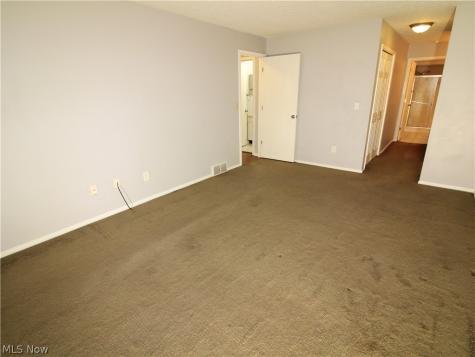 1217 W River Road N Elyria OH 44035