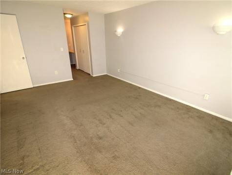 1217 W River Road N Elyria OH 44035