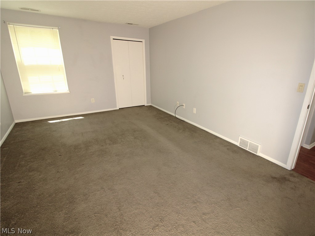 1217 W River Road N Elyria OH 44035