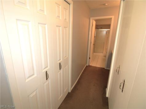1217 W River Road N Elyria OH 44035