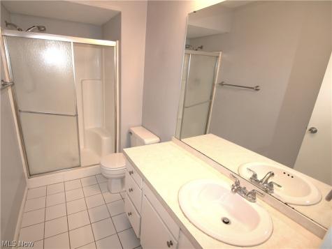 1217 W River Road N Elyria OH 44035