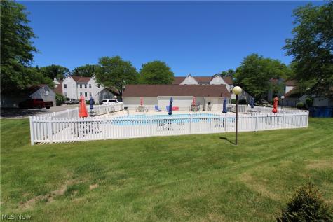1217 W River Road N Elyria OH 44035