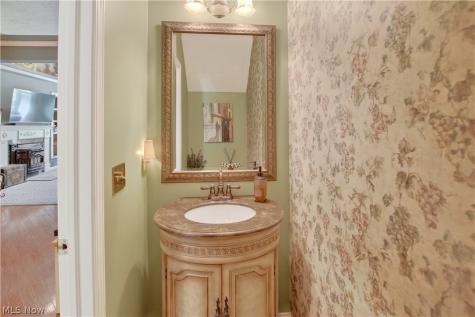 33253 Fairport Drive Avon Lake OH 44012