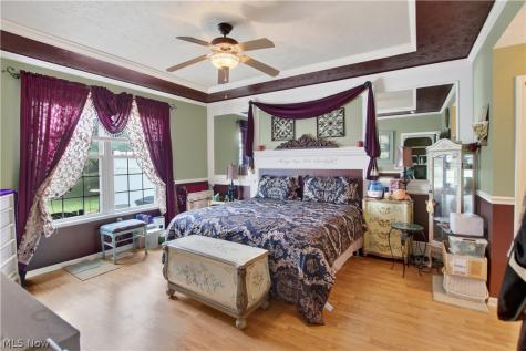 33253 Fairport Drive Avon Lake OH 44012