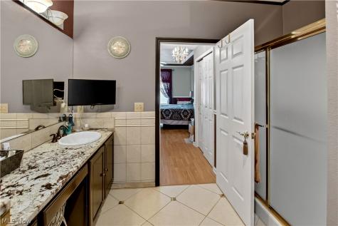 33253 Fairport Drive Avon Lake OH 44012