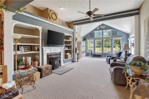 33253 Fairport Drive Avon Lake OH 44012