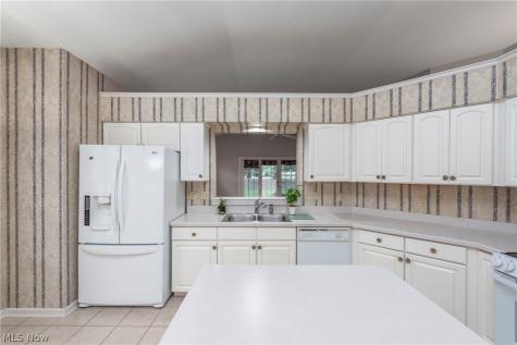 2778 Wilks Lane Westlake OH 44145